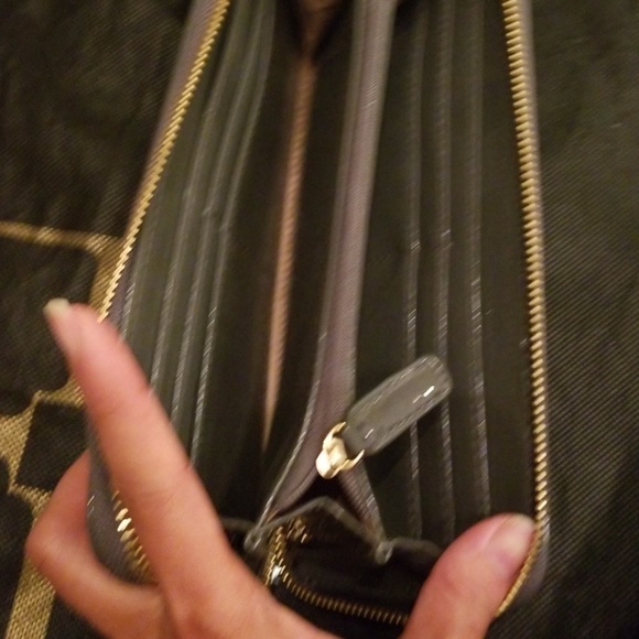 Wallet - Picture 4 of 7